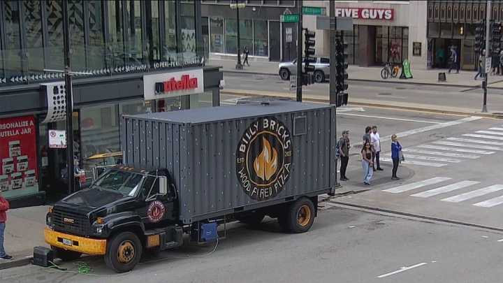 Billy Bricks rolls into Chicago with all-glass pizza trucks and wood
