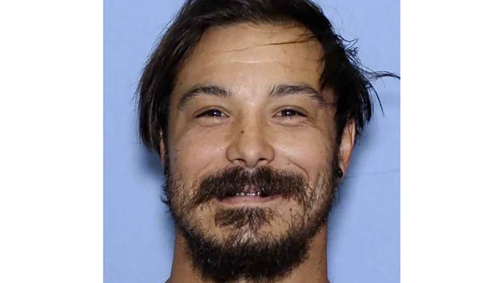 A dad accused of killing his 3 young daughters is on the run. Here's what to know