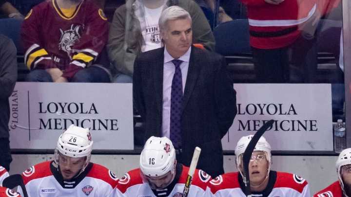 Blackhawks hire Mike Vellucci as assistant coach