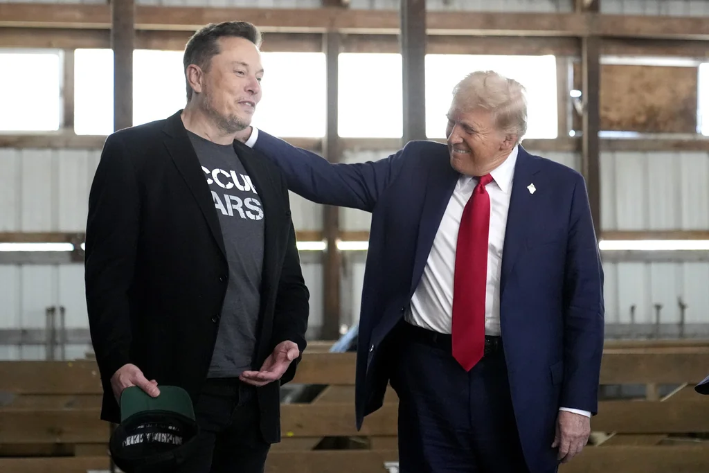 Trump too 'busy' with foreign affairs to think about Elon Musk