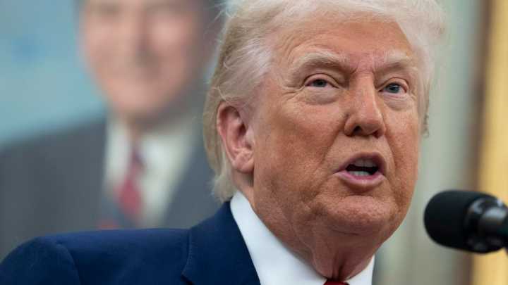 Live updates: Trump issues US travel ban on a dozen countries