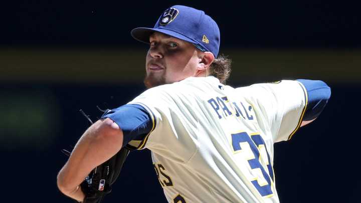 Brewers vs. Padres score; live game updates; highlights…