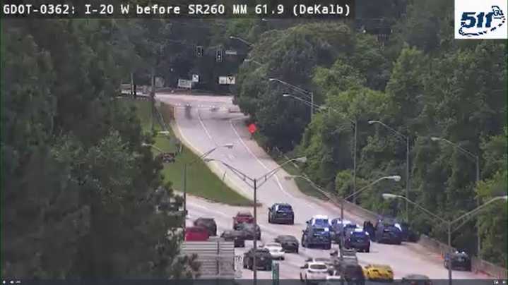 Police search for shooting scene after 2 found shot on I