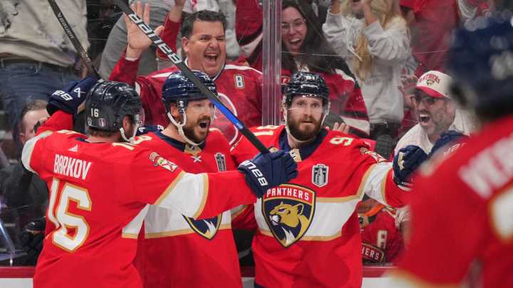 Florida Panthers captain Aleksander Barkov makes history with pair of honors