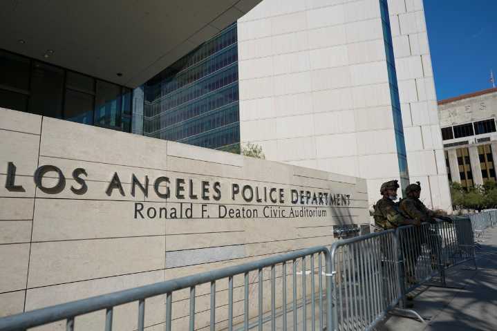 Agresiones en serie contra mujer transgénero hispana en Los Ángeles