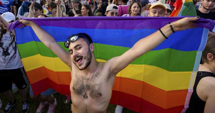 Bucharest gay pride march turns 20 as LGBTQ+ Romanians face growing hostility from right