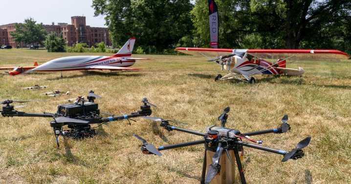 Trump signs new executive orders to protect the US against unmanned drones