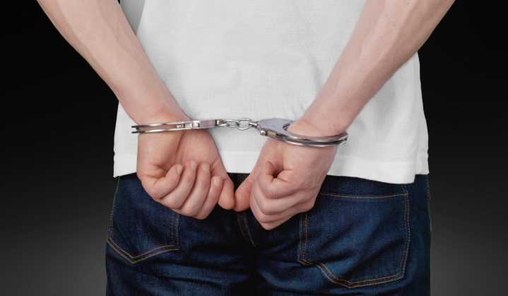 Tres hombres de Texas arrestados en Illinois por “jugging”, una forma sofisticada de robo bancario
