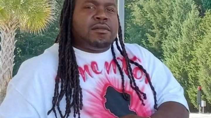 Gastonia man caught in crossfire, police say