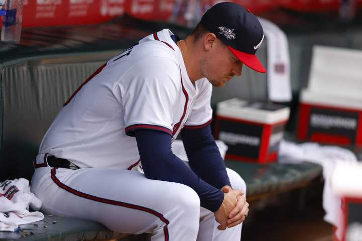 Braves blow 6-run lead in 9th, call up Kimbrel after sweep: ‘We’re not playing well’