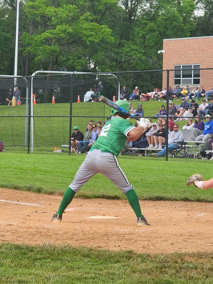 West Perry battles for 13 innings before falling to Fleetwood, 8