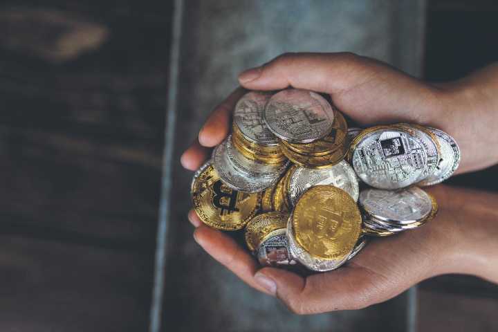 FCA lifts ban on crypto trackers in growth push