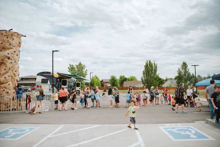 Clearview Library Kicks Off Colorful Summer of Learning and Fun