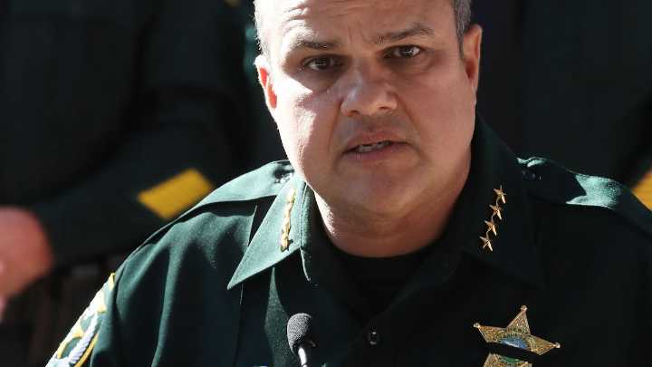 Suspended Osceola sheriff must post $1M bond on racketeering charges
