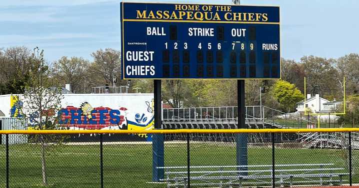 New York won't rescind Native American mascot ban, despite Trump's threat of cutting federal funds