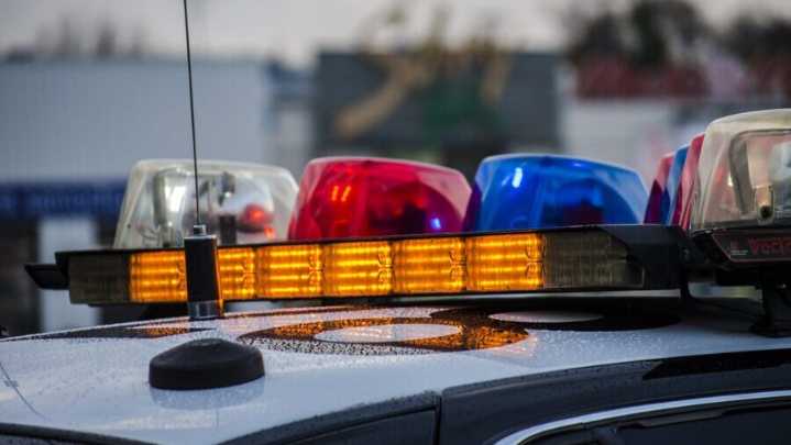 Man arrested after allegedly running naked near child's pool party