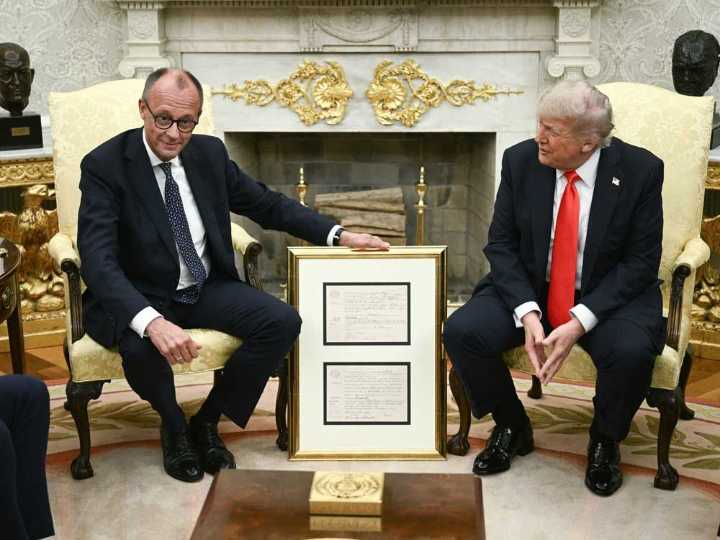 Trump says it may be better to let Ukraine, Russia ’fight for a while’