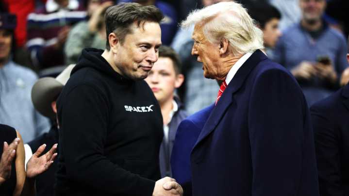 John Oliver Likens Trump-Musk Feud To 'Real Housewives' Franchise