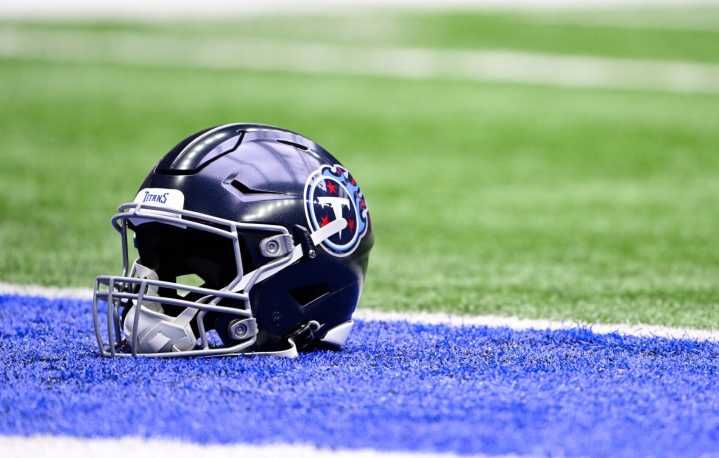 Titans Sign Fourth-Round WR Chimere Dike