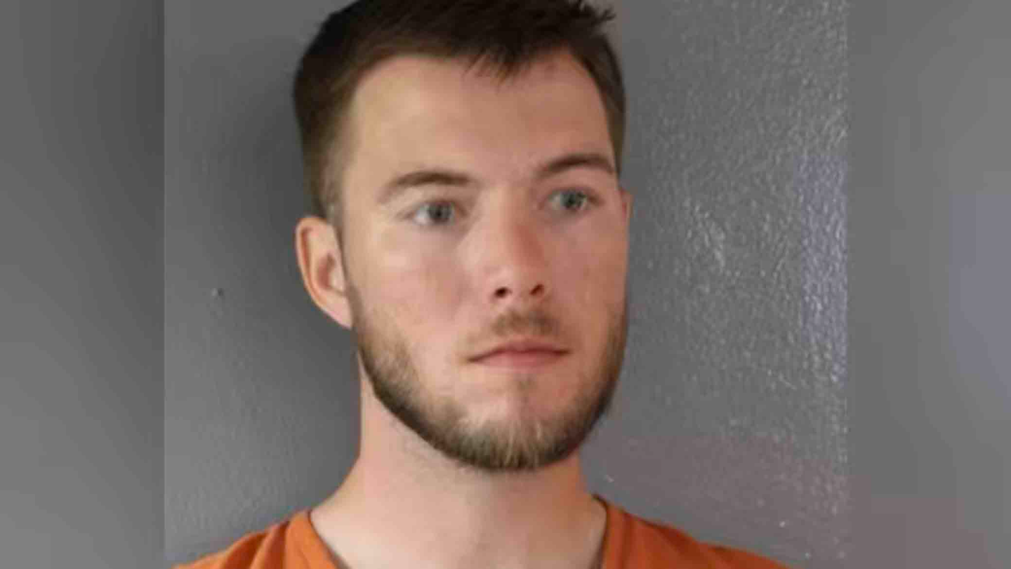 Metro high school teacher facing second degree rape charges