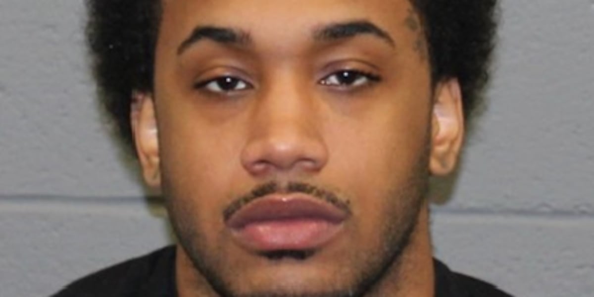 2 arrested after string of robberies through Facebook Marketplace in Waterbury