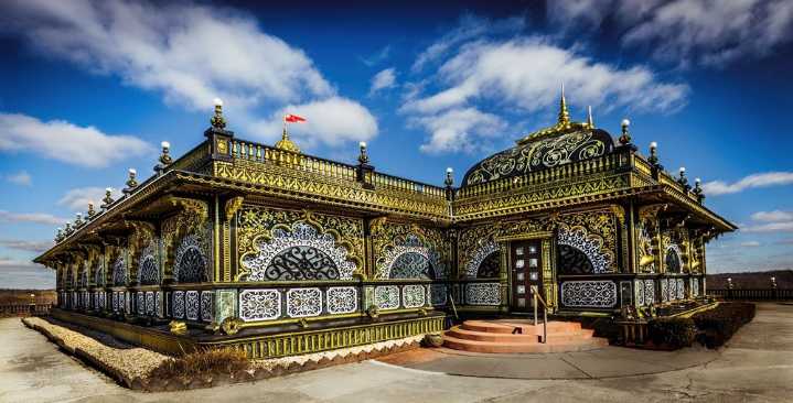 The "Taj Mahal Of America" Is In This Surprising Mountain State