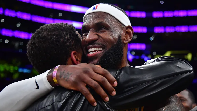 LeBron James se deshace en elogios hacia este finalista NBA: "Atravesarías una pared por él"