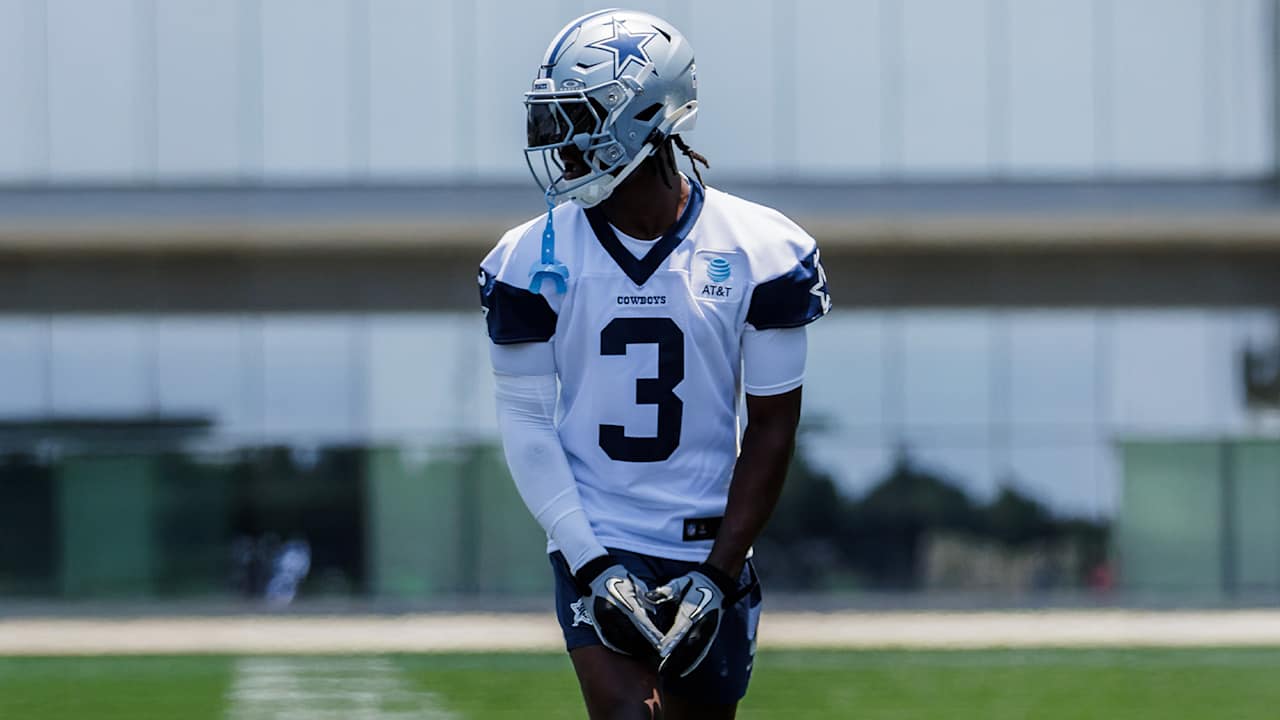 George Pickens officially moves to No. 3 jersey, swapping with Fowler
