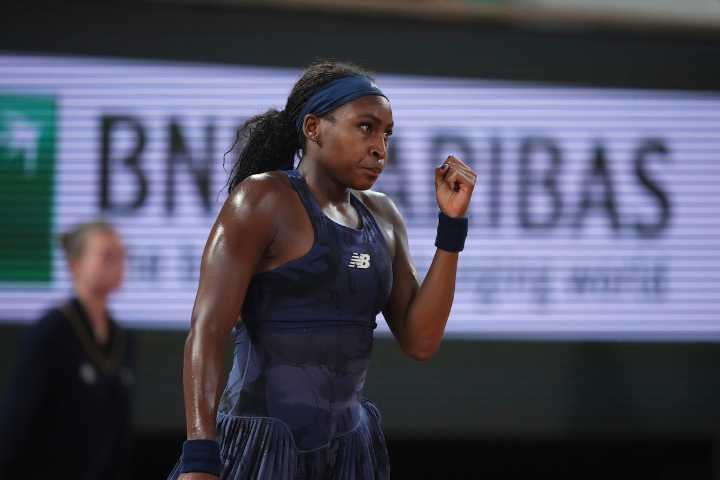 Coco Gauff beats Loïs Boisson to set up French Open final showdown with Aryna Sabalenka