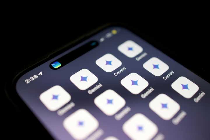 UPDATE: Gemini Summary Cards Are Now Default in Gmail Mobile: What to Expect