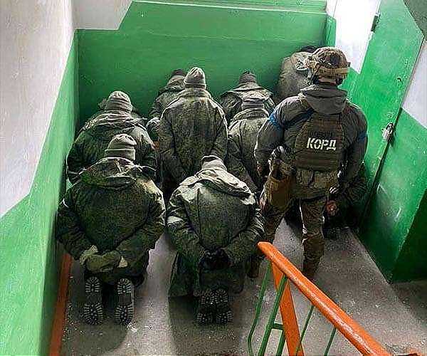 Russia accuses Ukraine of postponing POW swap after massive attack