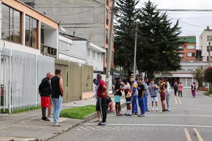 Powerful 6.5-magnitude earthquake shakes Colombian capital Bogota