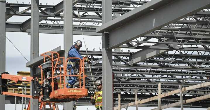 Canada unemployment rate rises: jobs report
