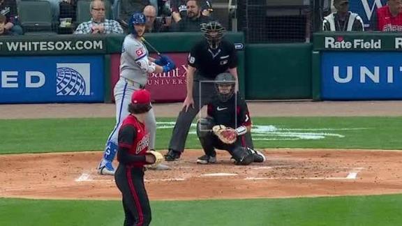 Robert drives in 3 runs as the White Sox beat the Royals 7