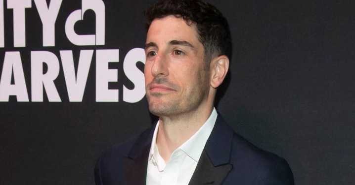 'American Pie' Star Jason Biggs Comes Clean on Drinking and Drugs Shame