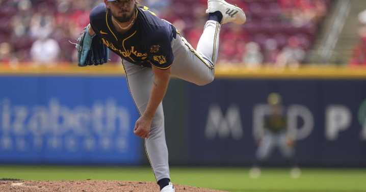 Collins hits 3-run homer, Chourio and Cameron belt 2-run shots as Brewers beat Reds 9
