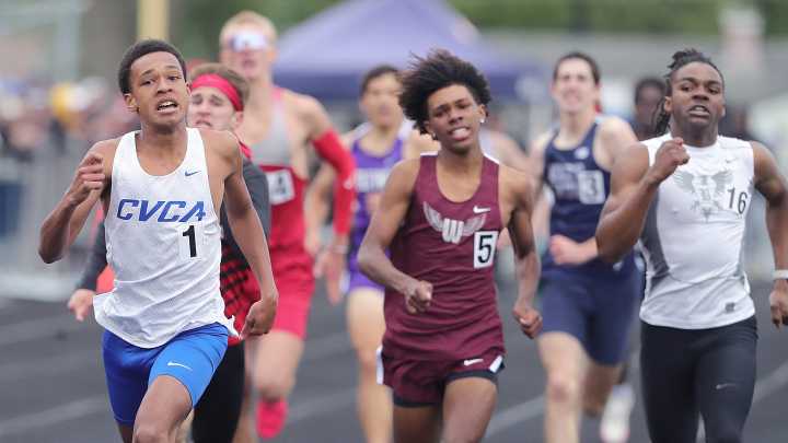 Woodridge boys won the 3,200-meter relay at the OHSAA state meet