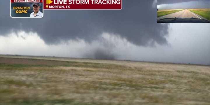 Watch: Supercell cuts path through 2 states producing tornadoes live on FOX Weather