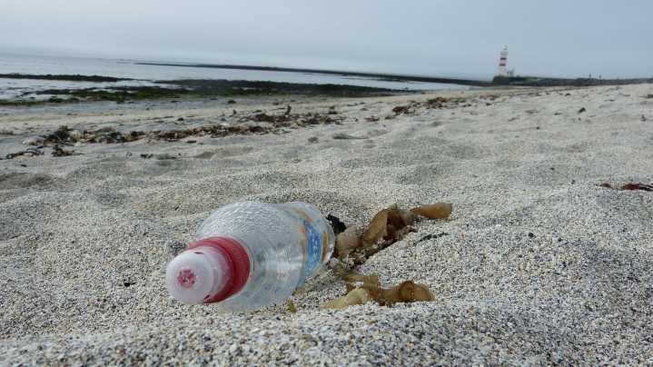 La amenaza invisible de la contaminación por plásticos en las aguas de Baleares. Por Inma Saranova (IbizaPreservation)