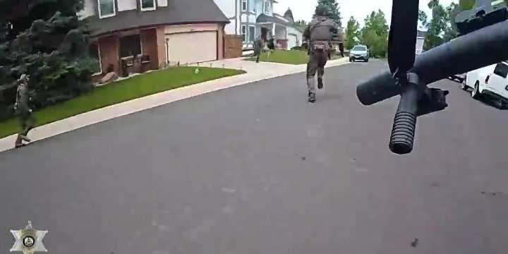 SWAT deputies arrest wanted fugitive in Centennial