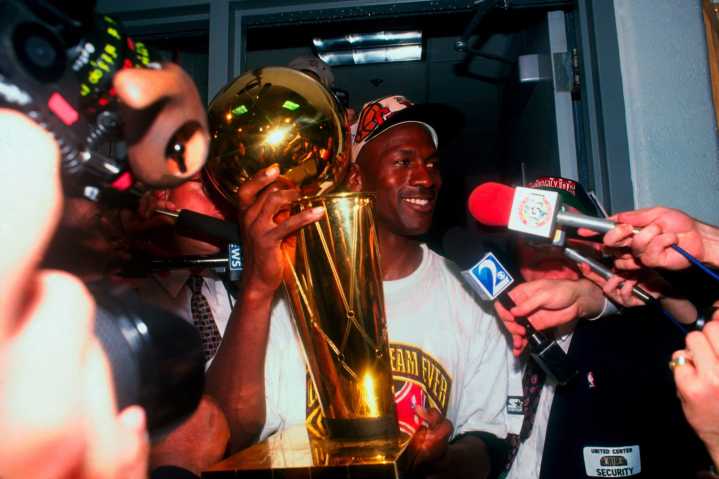 Players who have won both Kia MVP and NBA championship in the same season