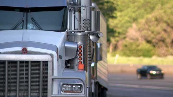 UDOT cautions Utahns to practice safer driving around semitrucks