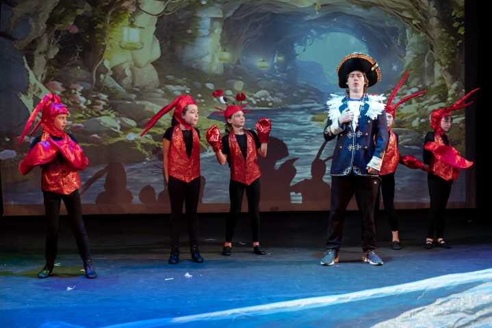 Stage Lights and Sunshine: “Broadway Meets Coronado” Summer Theater Camps Shine Bright