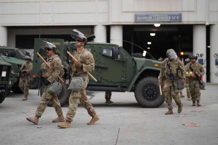 Trump orders National Guard troops to LA to quell immigration protests