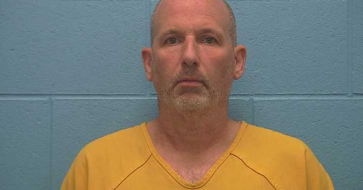 Richard Cowell III jury trial delayed