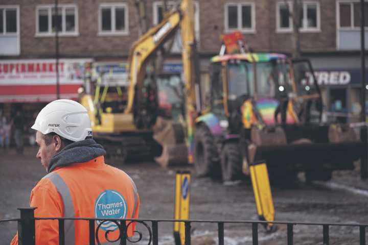 Is the government right to ban bonuses at water companies?