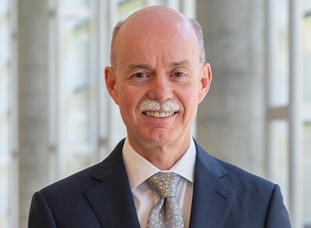Hopkins Medicine CEO Theodore DeWeese receives award