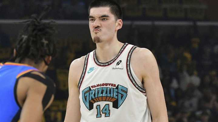Grizzlies' Zach Edey will have surgery after re