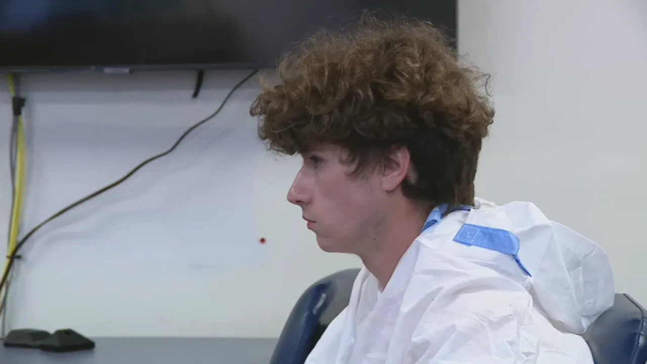 Fayette County man allegedly beats pregnant girlfriend, leaves her in critical condition