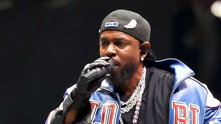 Kendrick Lamar Breaks All-Time Hip Hop Chart Record